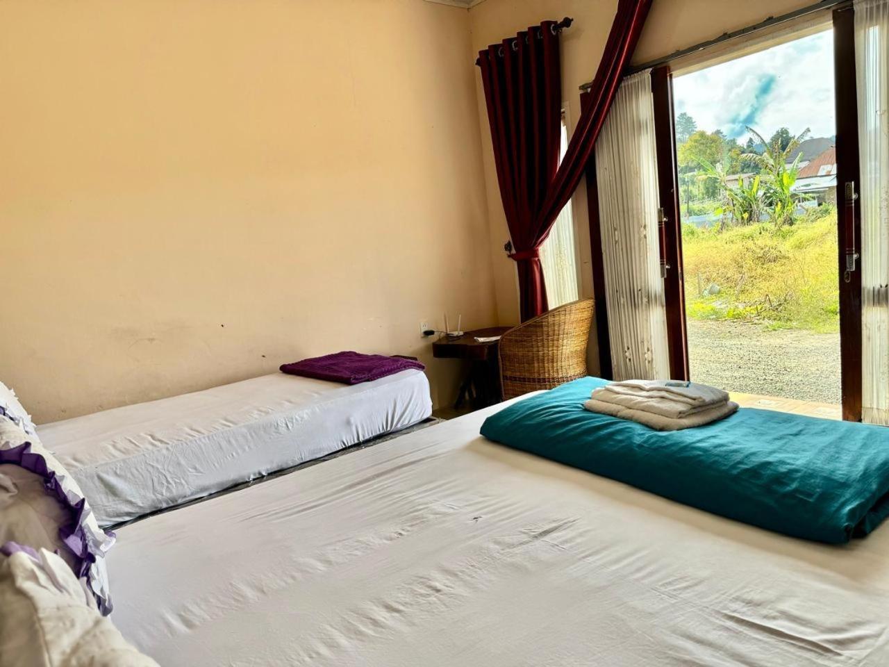 Sapo Rumbia Villa Berastagi Bilik gambar