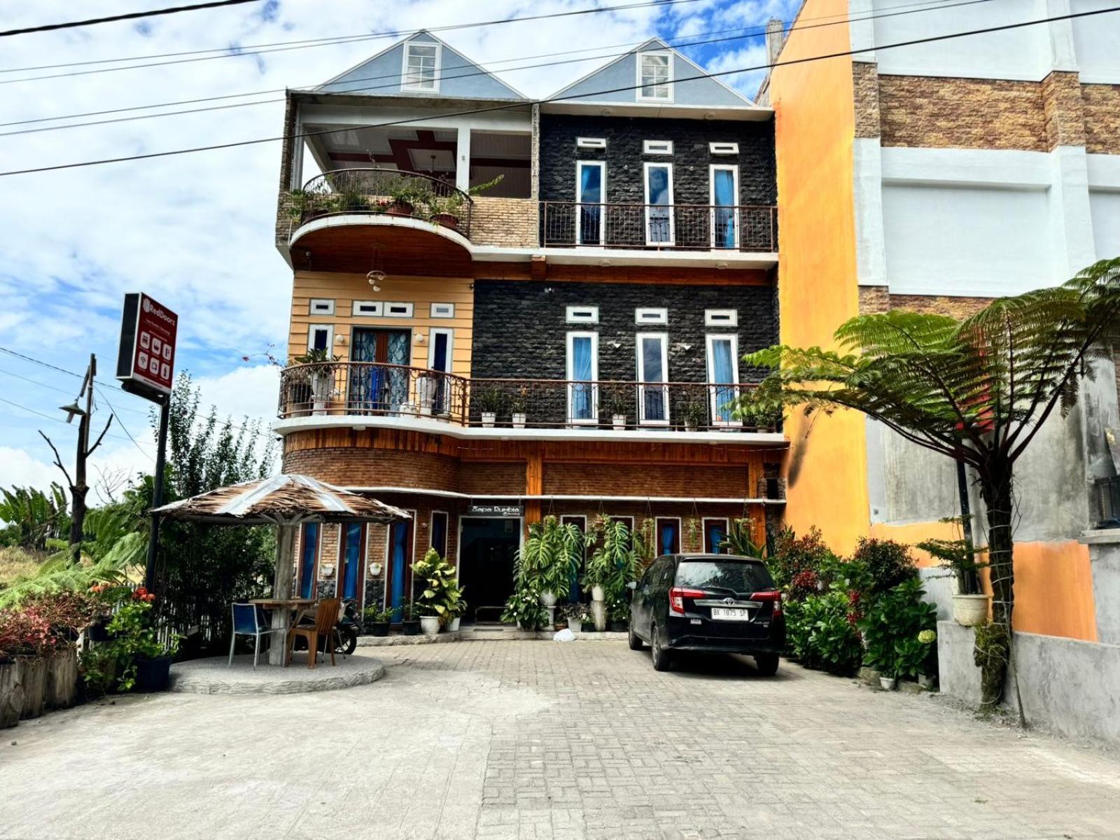 Sapo Rumbia Villa Berastagi Luaran gambar